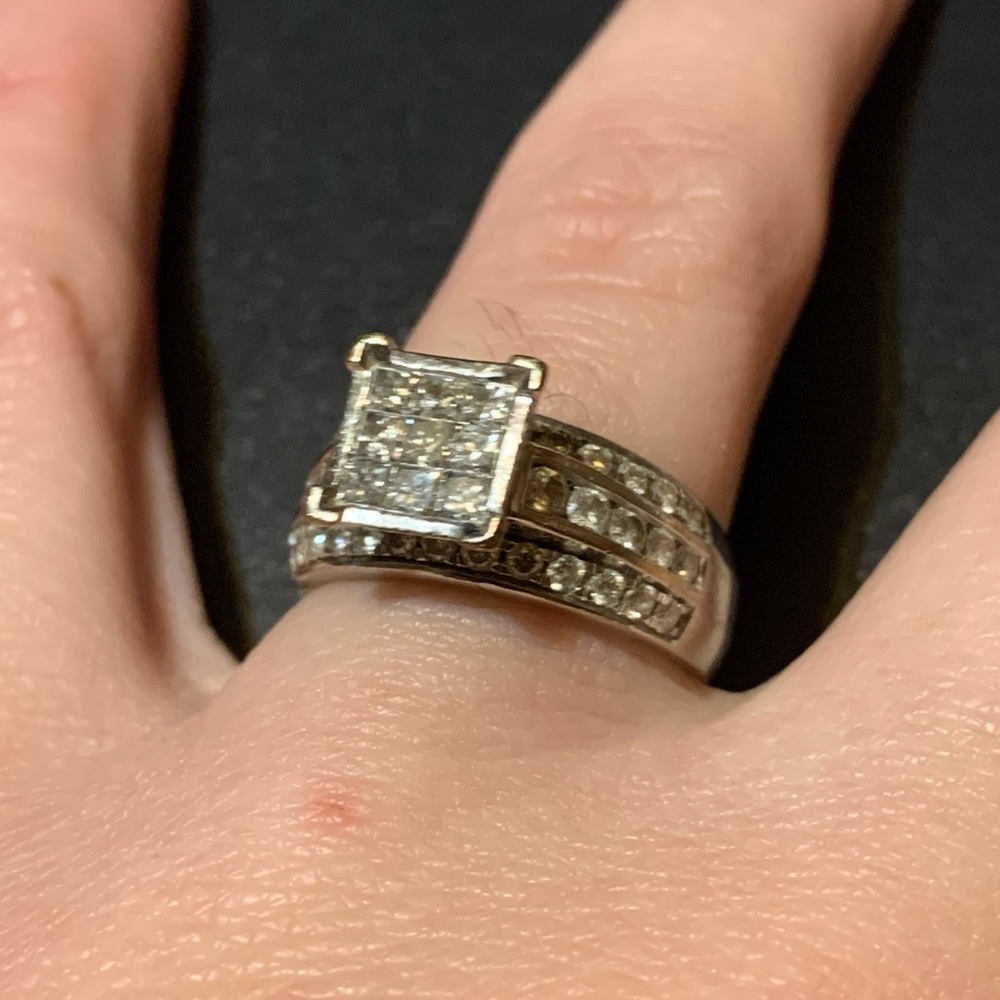 Gorgeous ring!